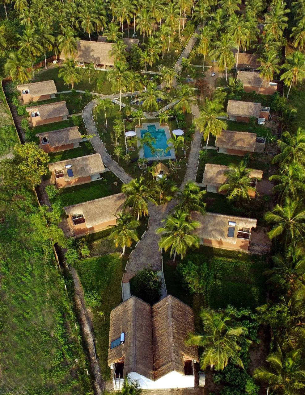 Coco Village Hotel Chilaw Bangadeniya Buitenkant foto