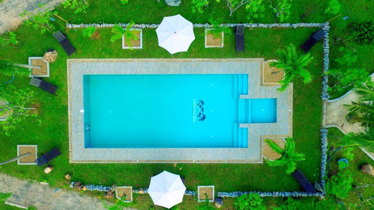Coco Village Hotel Chilaw Bangadeniya Buitenkant foto