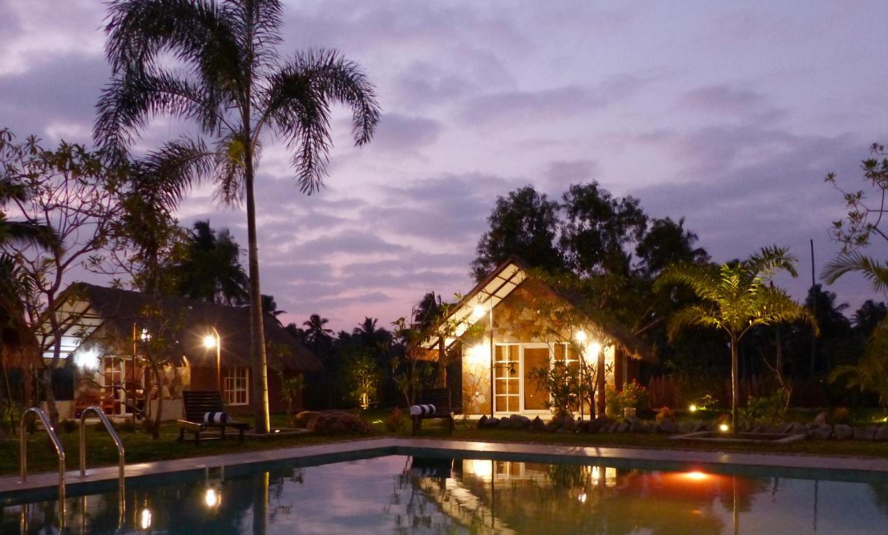 Coco Village Hotel Chilaw Bangadeniya Buitenkant foto