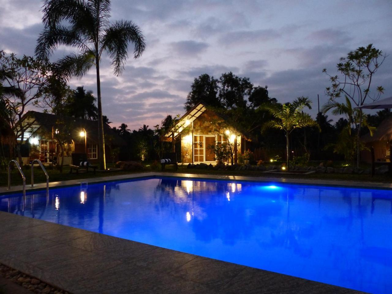 Coco Village Hotel Chilaw Bangadeniya Buitenkant foto